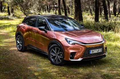 Test: Lexus LBX Hybrid 136Ps